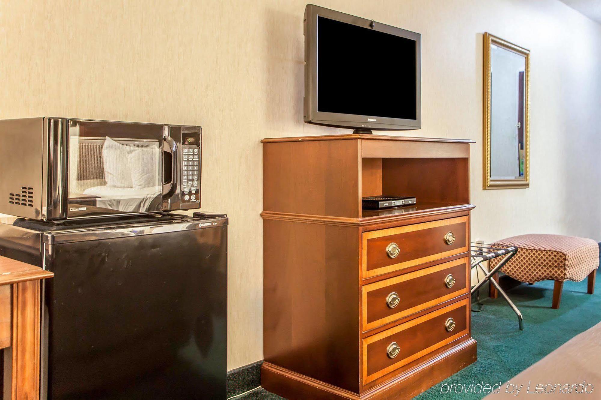 Quality Inn Near Toms River Corporate Park Manchester Township Eksteriør bilde