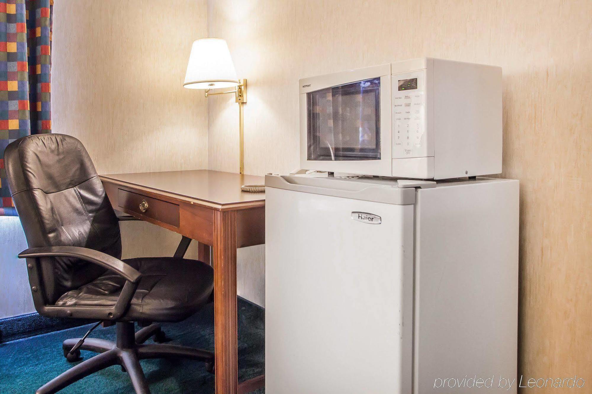 Quality Inn Near Toms River Corporate Park Manchester Township Eksteriør bilde
